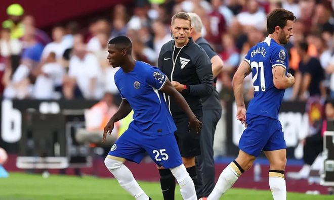 湖人更新战马刺伤病报告：斯玛特伤愈复出，克勒贝尔出战成疑